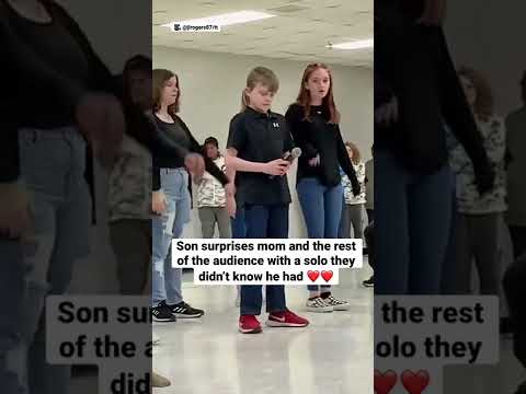 Son surprises mom and the rest of the audience with a solo they didn’t know he had ❤️❤️