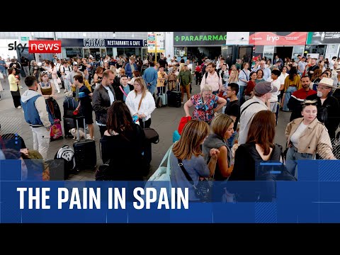 Blackout chaos in Spain with power off to almost the whole of the country